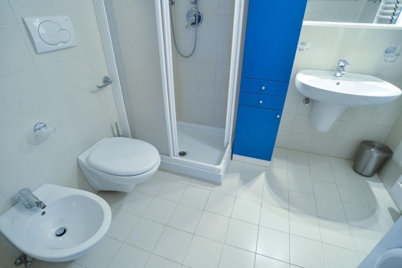Res.Albare/Solaria Apt.Solandra Mezzana  Bagian luar foto