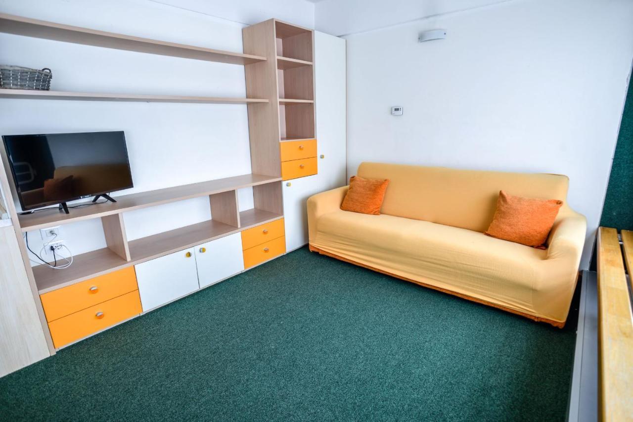 Res.Albare/Solaria Apt.Solandra Mezzana  Bagian luar foto
