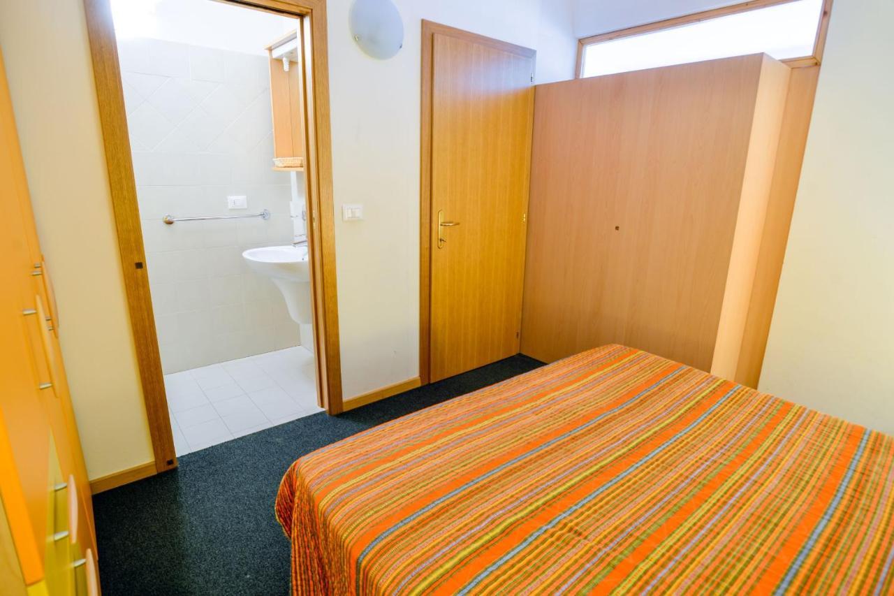 Res.Albare/Solaria Apt.Solandra Mezzana  Bagian luar foto