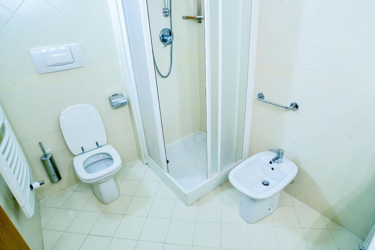 Res.Albare/Solaria Apt.Solandra Mezzana  Bagian luar foto
