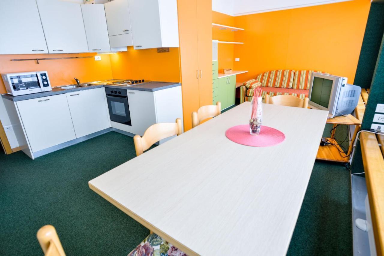 Res.Albare/Solaria Apt.Solandra Mezzana  Bagian luar foto